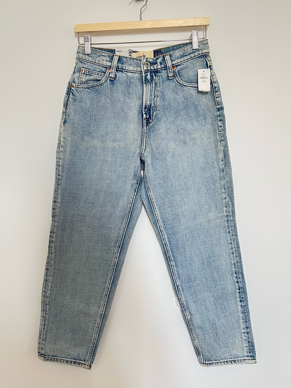 GAP | Light Blue 1990s Vintage-Inspired Jeans *Petite